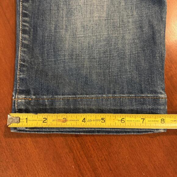 Joe's Jeans Harvey Wash Bermuda Shorts Blue Denim Size 27 Stretch Walking Shorts - Picture 12 of 15